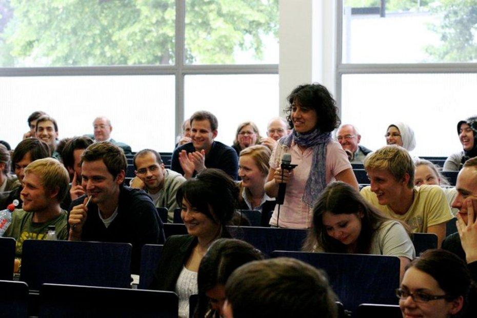 Lecture Course in Lecture Hall 3