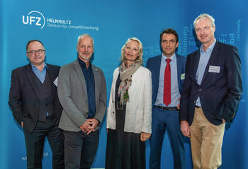 Prof. Dr. Wolfgang Köck, Prof. Dr. Rolf Altenburger, Ditte Juul Jørgensen, Dr. Moritz Reese und Prof. Dr. Christian Calliess (v. links nach rechts) auf der 10. Jahreskonferenz des European Environmental Law Forum (EELF)