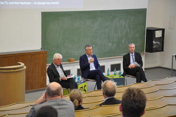 Prof. Dr. Stefan Huster, Prof. Dr. Dr. h. c. mult. Lothar H. Wieler und Prof. Dr. Christian Calliess
