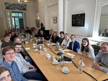 Gespräch mit Dr. Volker Löwe im Büro des Landes Berlin bei der EU