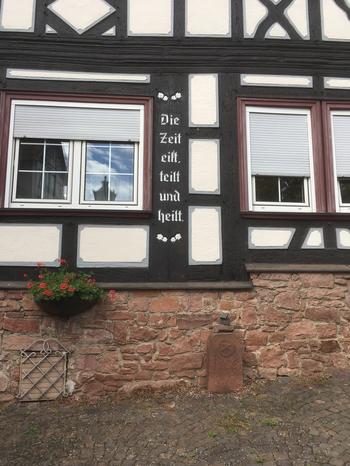 Hausfassade Altstadt-Hotel Gelnhausen