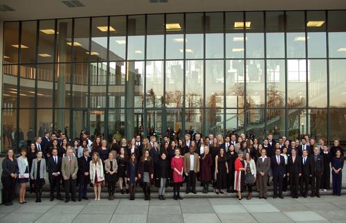 Gruppenfoto_Absolventenfeier_16.11.2018