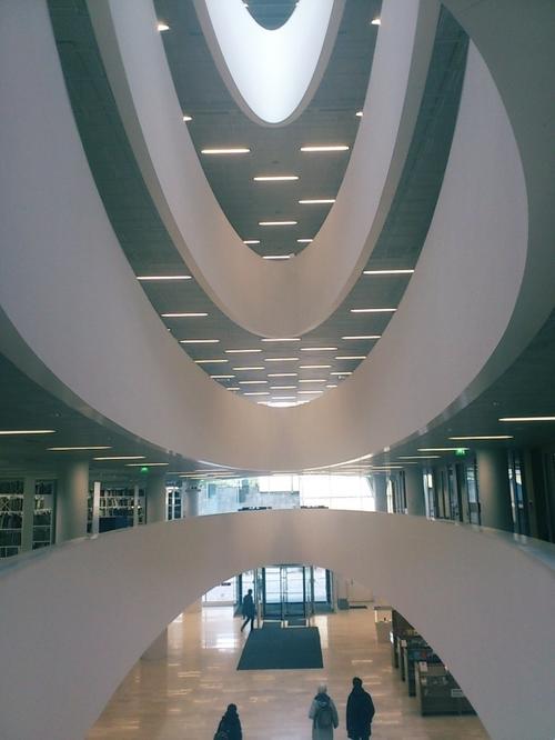 Die Bibliothek an der Universität in Helsinki