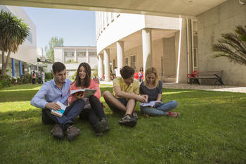 Auf dem Campus der Universidade de Lisboa