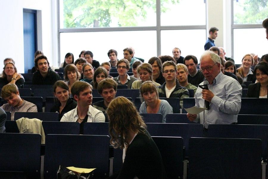 Veranstaltung im Hörsaal III